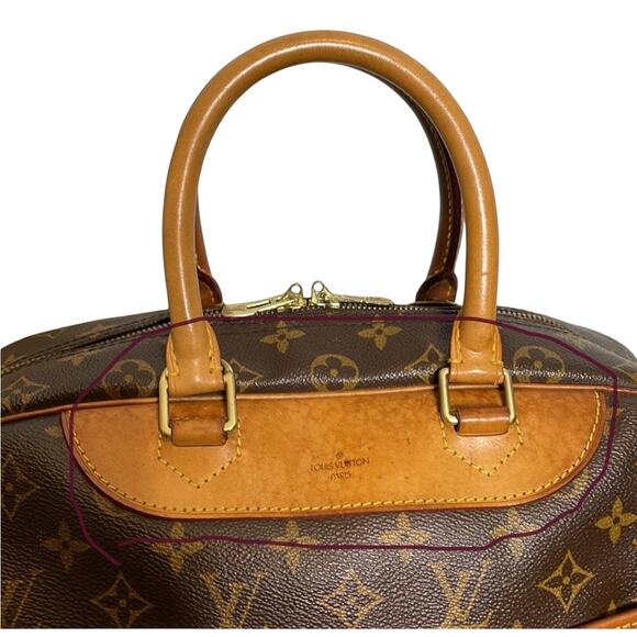 Louis Vuitton Monogram Deauville Bag - Picture 16 of 16